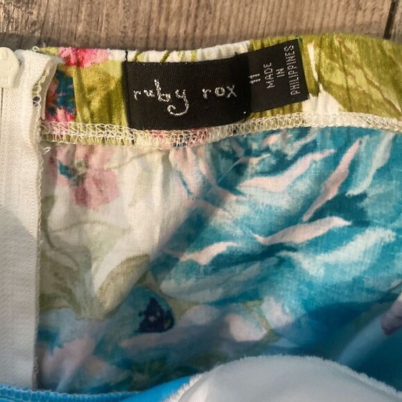 Ruby Rox Beautiful Strapless Dress Size 11 - Picture 3 of 10